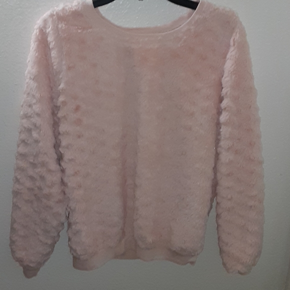 Fuzzy pink crewneck - Picture 1 of 3